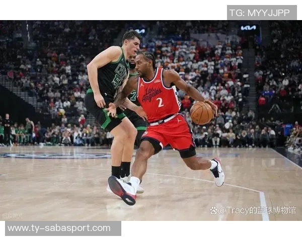 杰伦布朗状态火热五场比赛四次得分30本赛季场均281分展现超强实力 杰伦布朗状态火热五场比赛四次得分30本赛季场均281分展现超强实力